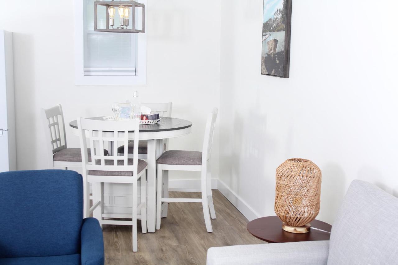 Gateway To Greenwich Suites Saint Peters Bay 外观 照片