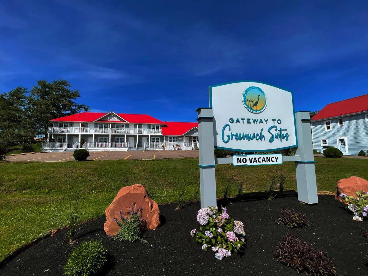 Gateway To Greenwich Suites Saint Peters Bay 外观 照片