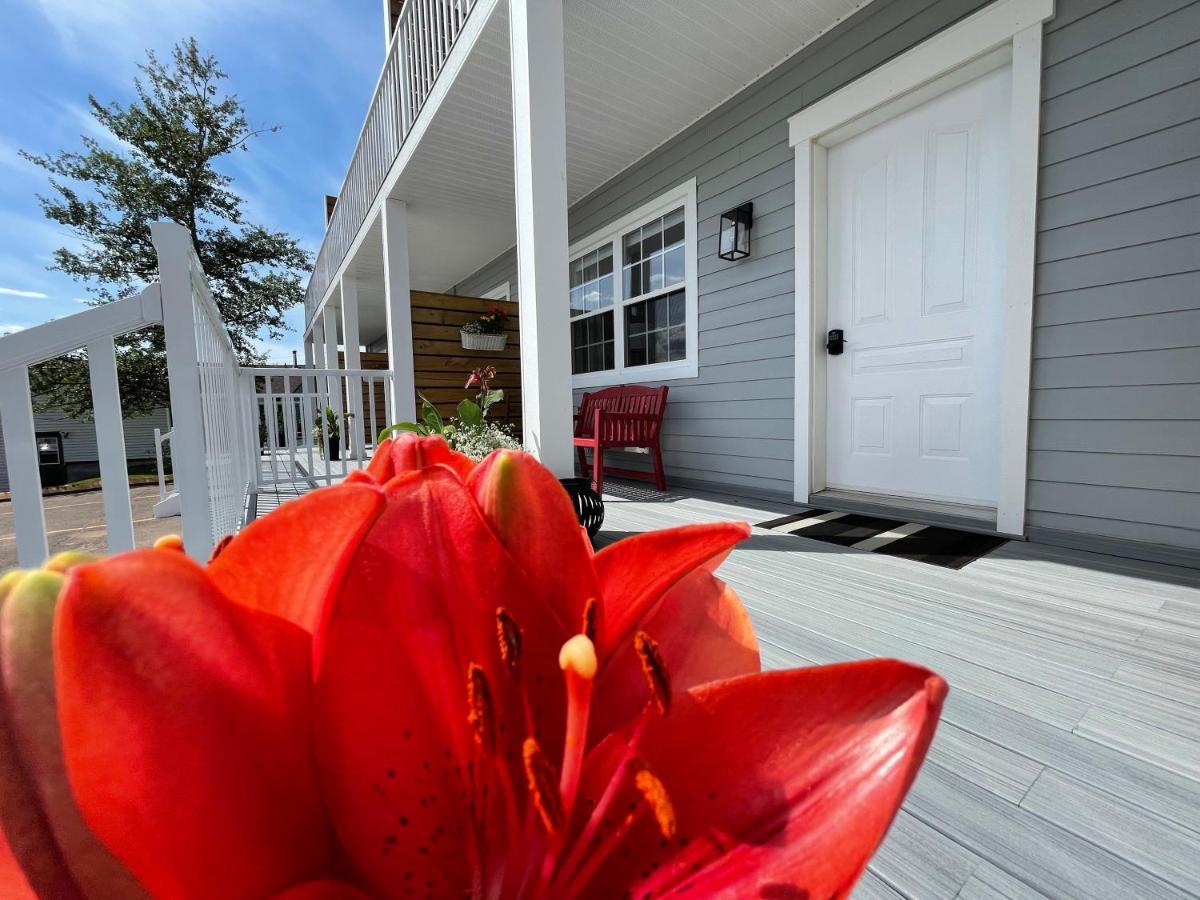 Gateway To Greenwich Suites Saint Peters Bay 外观 照片