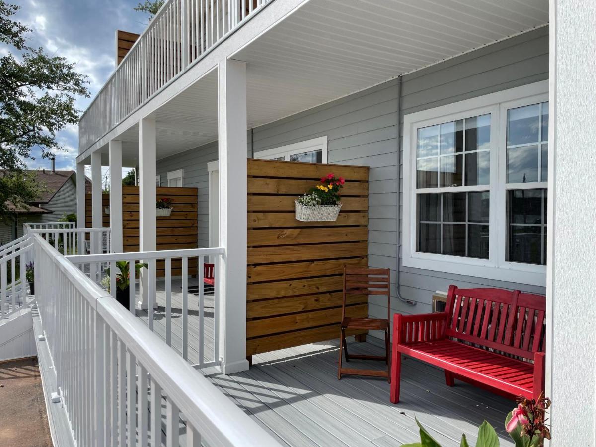 Gateway To Greenwich Suites Saint Peters Bay 外观 照片