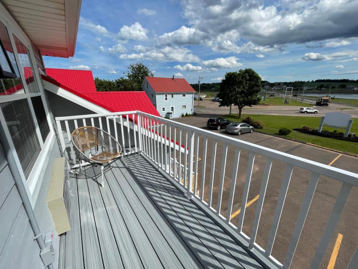 Gateway To Greenwich Suites Saint Peters Bay 外观 照片